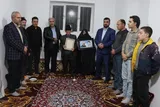 دیدار شهردار تبریز با خانواده شهید «جلیل‌زاده» و جانباز «آخوندی»
