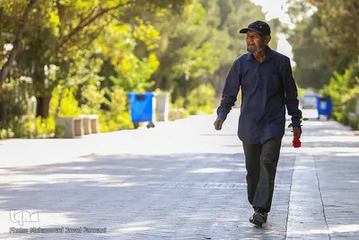 ششم مهر ماه روز غبارروبی مزار شهدا 