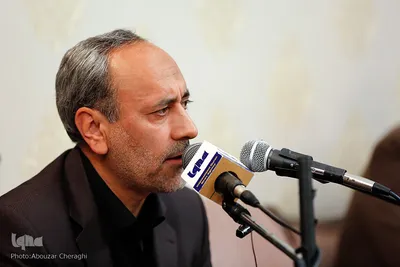 سوگ‌نشینی قاریان قرآن در سومین شب شهادت امام حسین(ع)