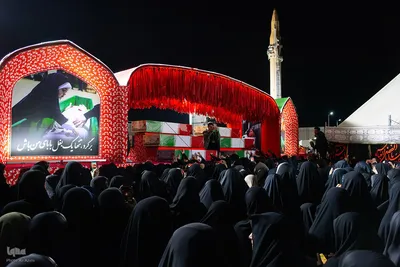 بدرقه کاروان اهالی بهشت از گلستان شهدای اصفهان