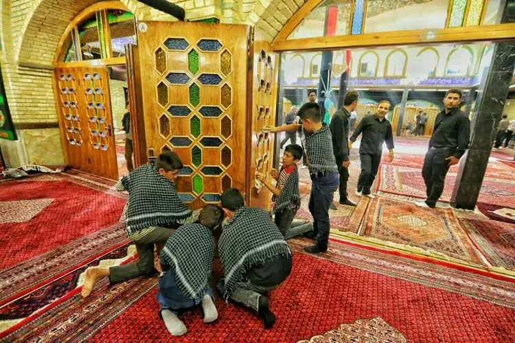 FOTO - Ramadán: mezquitas y lugares de culto limpios en preparación para el mes sagrado