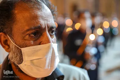 مراسم شام غریبان و لاله گردانی خادمین حرم شاهچراغ (ع)