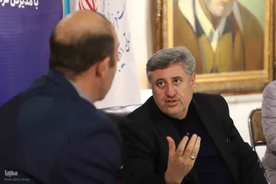 نشست اصحاب فرهنگ، هنر و رسانه آذربایجان شرقی با مدیرکل فرهنگ وارشاد اسلامی استان