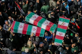 تشییع آلاله‌های گمنام در معراج الشهدای تهران