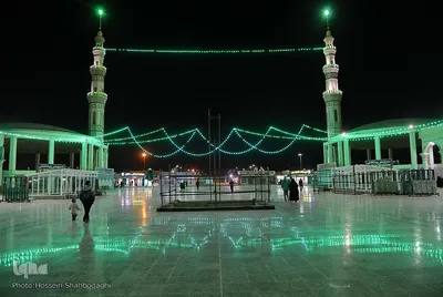 چراغانی مسجد جمکران در آستانه نیمه شعبان