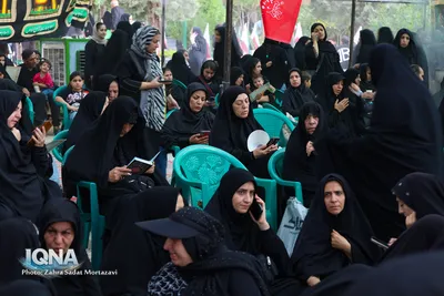 پیاده‌روی دلدادگان اربعین حسینی در خمینی‌شهر