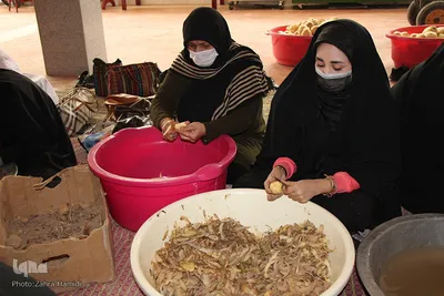 طبخ ۳ هزار پرس غذای گرم برای نیازمندان _ بیرجند