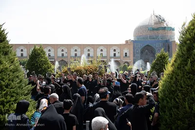 مراسم عزاداری عاشورای حسینی در میدان امام خمینی (ره) اصفهان