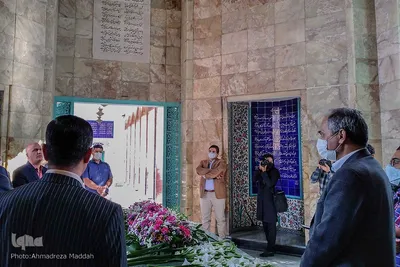 گلباران آرامگاه شیخ «اَجَلّ» سعدی شیرازی‎‎‎‎