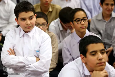 مراسم جشن تکلیف دانش‌آموزان با حضور رهبر انقلاب