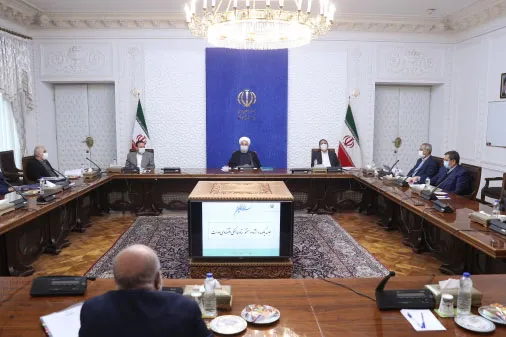 اولویت دولت در شرایط جنگ اقتصادی کاهش مشکلات معیشتی و تامین کالاهای اساسی بوده است