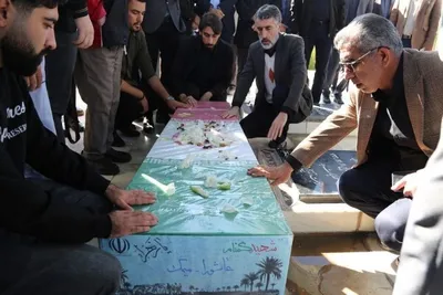 تشییع پیکر شهید گمنام در دانشگاه لرستان
