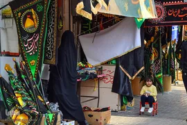پرچم‌دوزی؛ نماد خلاقیت و عشق هنرمند ایرانی به اهل بیت‌(ع)‎‎