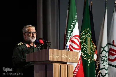 سردار شکارچی، رئیس کارگروه ستاد کل نیروهای مسلح ستاد چهلمین سالگرد پیروزی انقلاب در همایش تجلیل از یاوران چهملین سالگرد پیروزی انقلاب