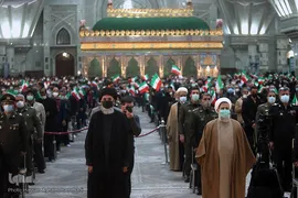 مراسم بزرگداشت چهل‌وسومین سالگرد ورود امام خمینی(ره) به میهن اسلامی در حرم مطهر  بنیانگذار جمهوری اسلامی