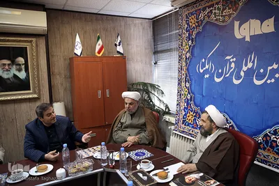 نشست حجت‌الاسلام والمسلمین یوسفی مقدم، رئیس پژوهشکده فرهنگ و معارف قرآن کریم با سیدمحمدجواد شوشتری، مدیرعامل ایکنا