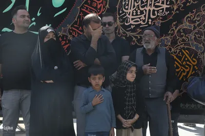 حرکت دسته های عزاداری به سمت حرم مطهر رضوی