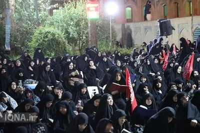 آئین بزرگداشت ولی‌امر مسلمین و مرجع شیعیان جهان حضرت آیت‌الله العظمی امام سیدعلی حسینی خامنه‌ای(ره) و شهدای خانواده رهبر معظم انقلاب در مسجد امام خمینی(ره) سمنان