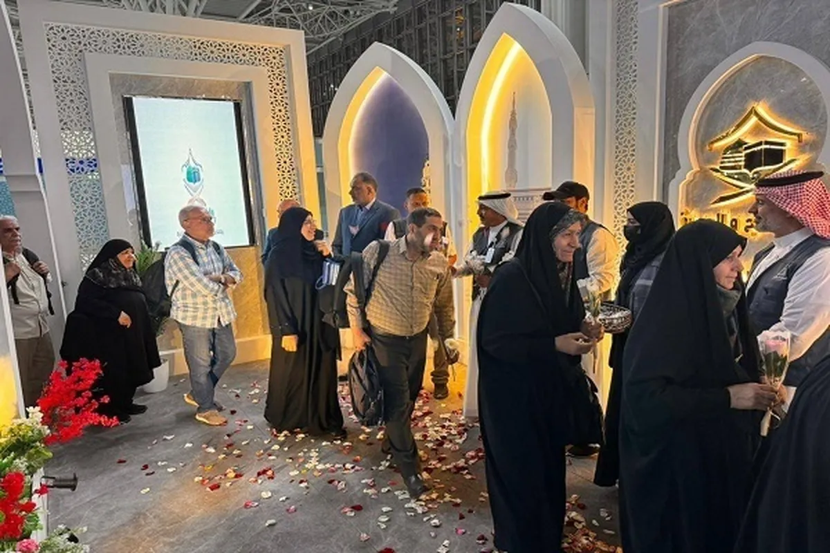 First Batch of Iran’s Hajj Pilgrims Arrives in Medina