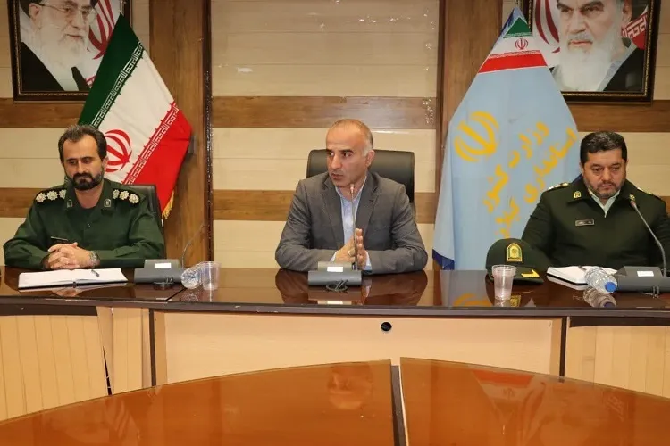 متولیان فرهنگی اهمیت ۱۳ آبان را برای دانش‌آموزان تبیین کنند‌