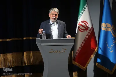 سید عباس صالحی، مدیر مسئول روزنامه اطلاعات