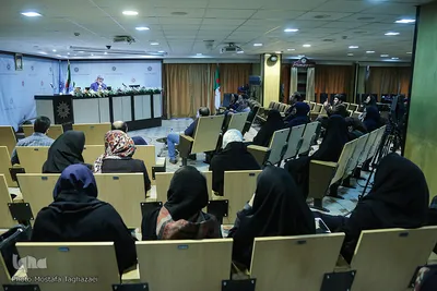 گفت‌وگوی علی مطهری با دختران و پسران انقلاب در مورد حجاب