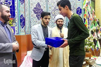 کرسی تلاوت نفحات القرآن