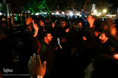 آیین مشعل گردانی نجفی‌های مقیم مشهد در شب تاسوعا‎
