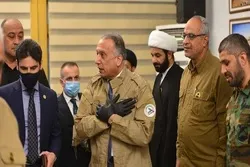 عراقی وزیر اعظم حشدالشعبی کی وردی میں