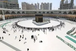 Keputusan Baru Arab Saudi Untuk Menyelenggarakan I’tikaf dan Salat-salat Berjamaah