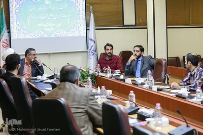 نشست تحلیل و بررسی عملکرد نمایندگان ایران در مسابقات قرآن