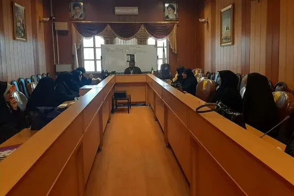 برگزاری کارگاه بایسته‌های پژوهشی در دانشکده علوم قرآنی کرمانشاه
