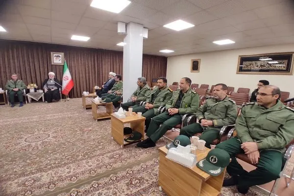 گسترش معنویت و عقلانیت اسلامی از برکات انقلاب اسلامی است
