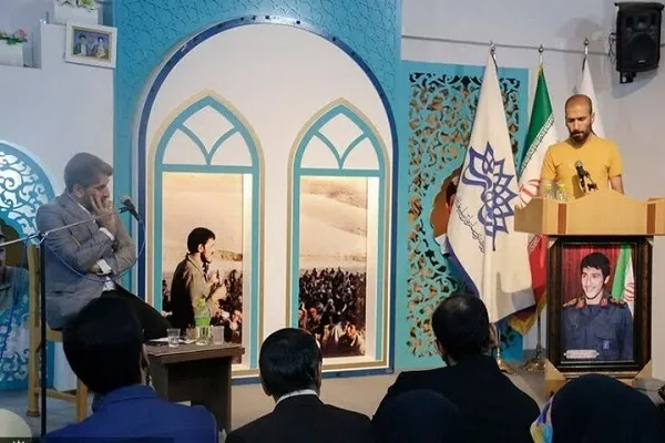 شصت و ششمین محفل شعرخوانی «مهر و ماه» در قم برگزار شد