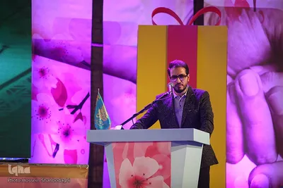 بزرگترین گلریزان همدلی برای ظهور در مسجد مقدس جمکران