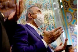 Iraqi PM Visits Holy Shrine of Imam Reza (AS) in Mashhad