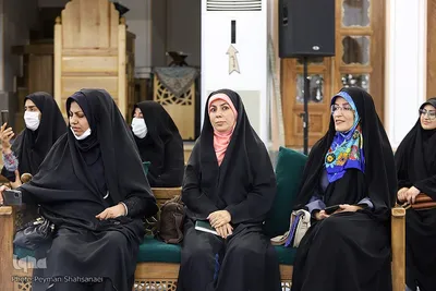 جشنواره ملی شعر نیکوکاری در ایستگاه اصفهان
