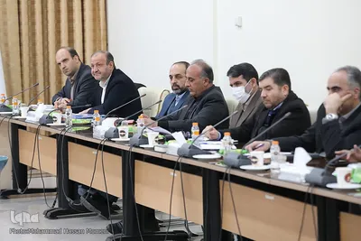 نشست محرومیت زدایی و توانمندسازی محلات کم برخوردار