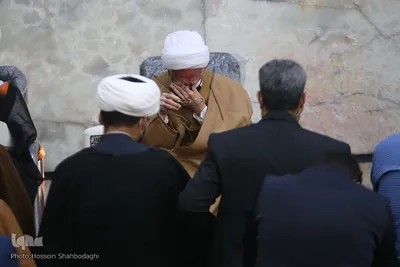 Gedenkveranstaltung zu Ehren von Allama Hasanzadeh Amoli in Qom