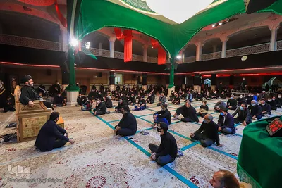 مراسم شب اربعین در حسینیه اعظم زنجان‎‎
