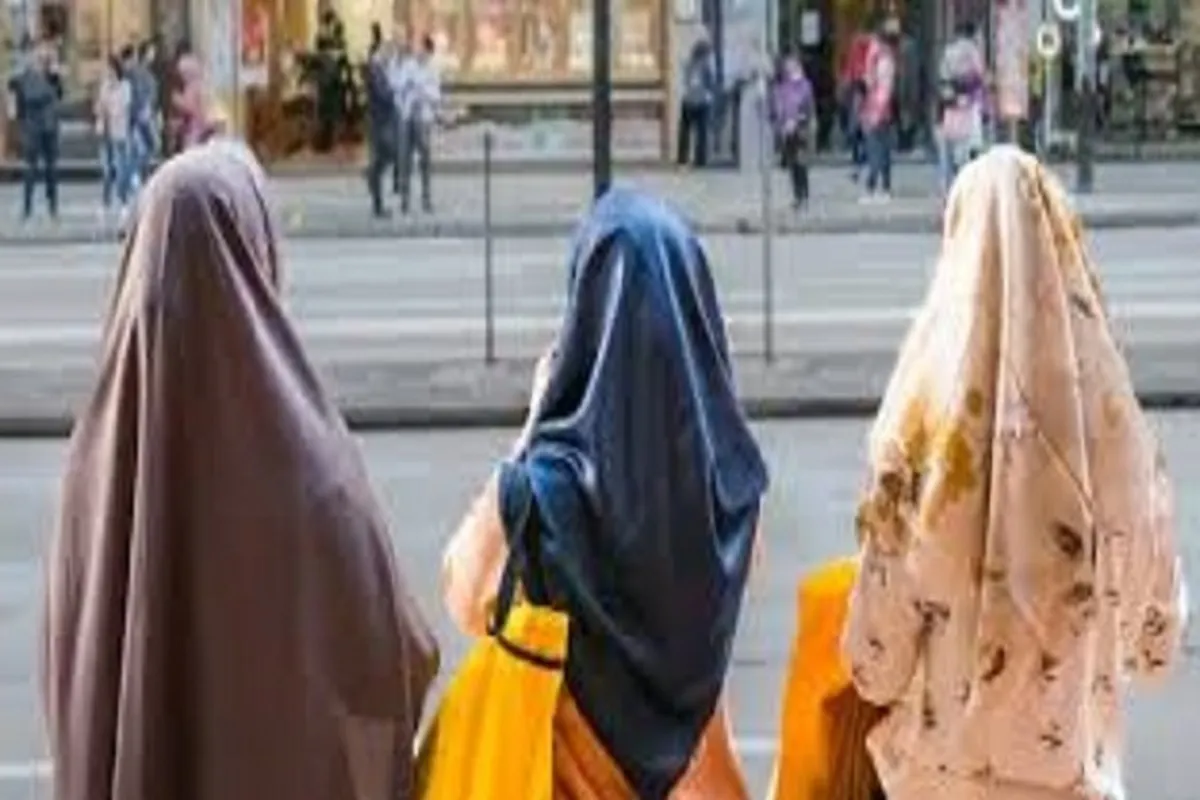 Le nouveau problème de la France avec les musulmans : l’abaya !