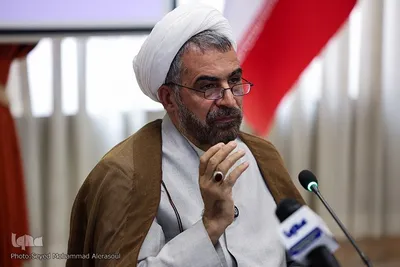 شست «حضرت علی(ع) از واقعیت تاریخی تا امام اسطوره‌ای» در مشهد