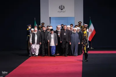 مراسم ادای احترام مقامات و شخصیت‌های کشورهای خارجی به پیکر مطهر رهبر شهید انقلاب