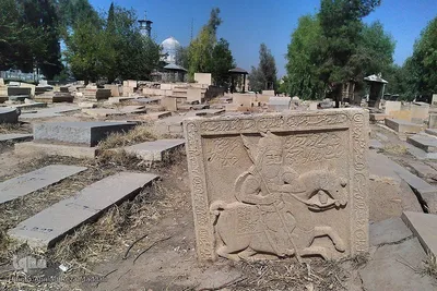 قبرستان دارالسلام شیراز