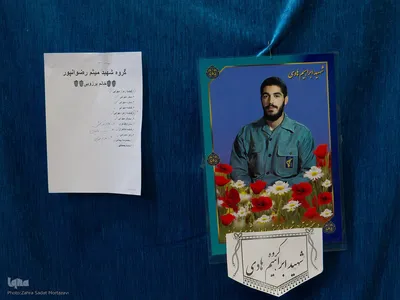 اعتکاف دانش‌آموزان دختر در مسجد سیدالشهدا(ع) خمینی‌شهر