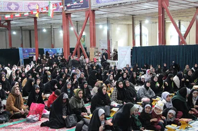 کرسی تلاوت قرآن کریم دانش‌آموزی در ملایر