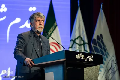  سید عباس صالحی، وزیر فرهنگ و ارشاد اسلامی در آئین نکوداشت روز شعر و ادب فارسی