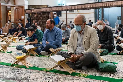 محفل انس با قرآن کریم در مسجد حضرت رسول اکرم (ص)‎‎