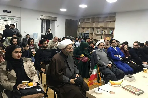 تأکید بر بهره‌مندی از جوانی در جلسه انجمن اسلامی مسکو