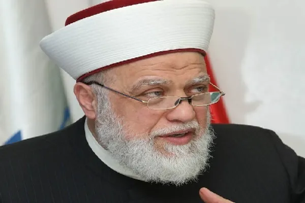 رجل دين لبناني: فیروس کورونا المستجد أظهر ضعف الغرب
